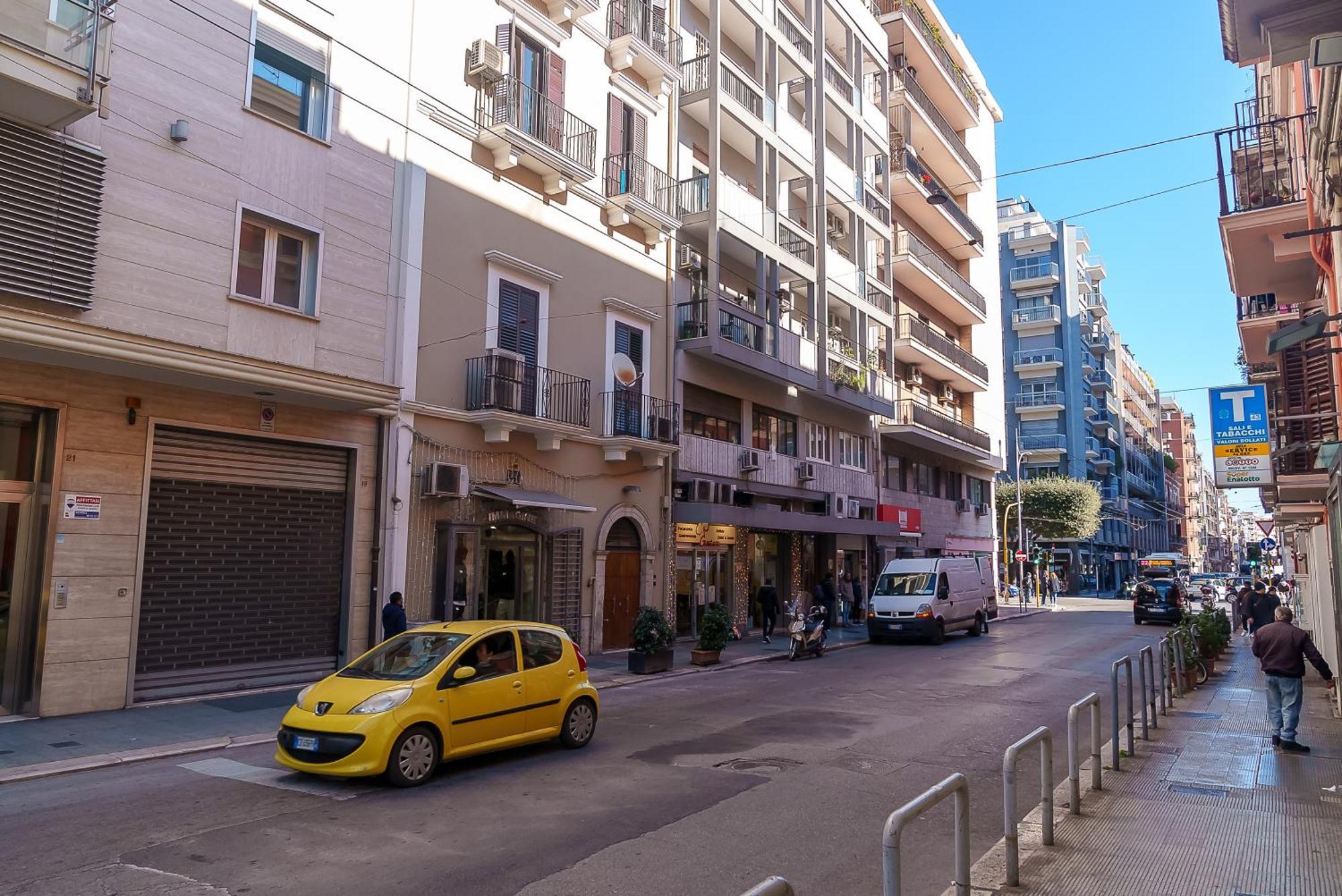 Via Prospero Petroni 9 - Bari Stazione - Hotel Buitenkant foto